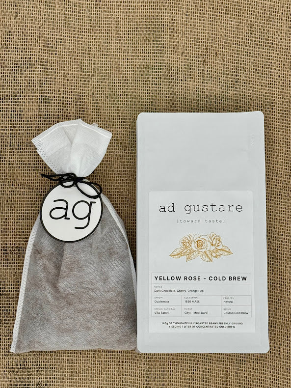 ad gustare yellow rose cold brew sachet on a textured background